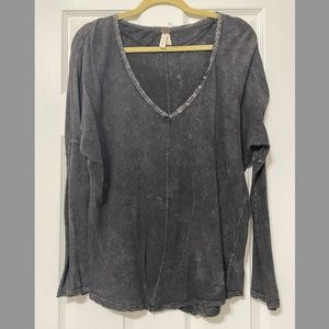 We the Free Top (Grey, Size Small)